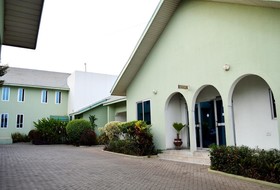 Monarch Hotel