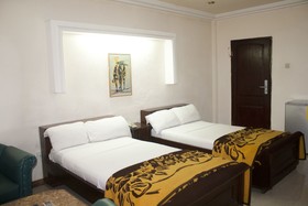 Niagara Hotel