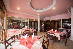 Niagara Hotel