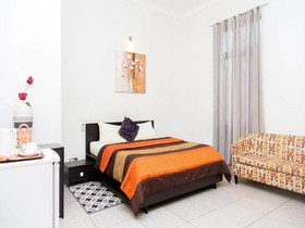 Palisades Guest House