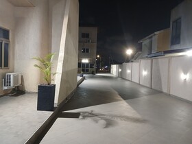 Relax Court Hotel