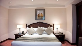 Tang Palace Hotel