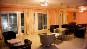 Valleystreams Hotel
