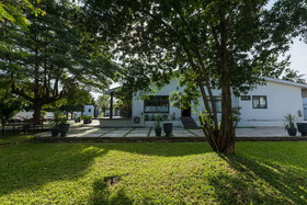 Villandro Residence