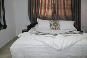 Gold Plus Hotel