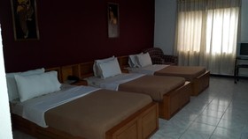 Sir Max Hotel