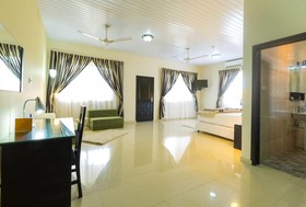 Beige Village Golf Resort And Spa