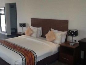Lodge by Eagles