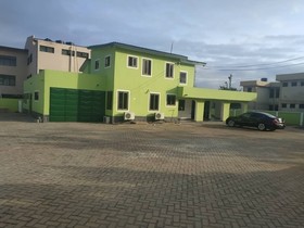Apple Royal Lodge