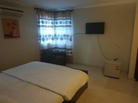 Apple Royal Lodge