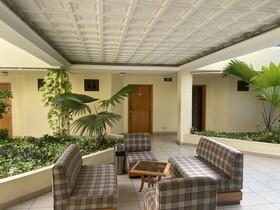 Hotel Marjorie Y