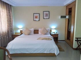 Hotel Marjorie Y