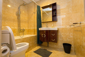 La Casa Baatsona Apartments