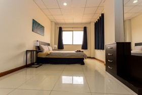 La Casa Baatsona Apartments