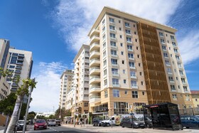 Bentley Holiday Apartments - West One