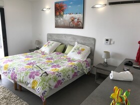 Villa Mary Island