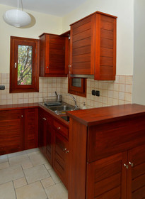 Pyrgos Ralli Estate Apartments & Suites