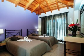 4 Epoches Hotel Alonissos