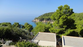 Alonissos Beach Bungalows & Suites Hotel