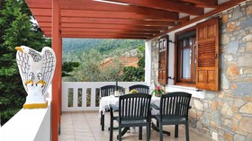 Anatoli Villa