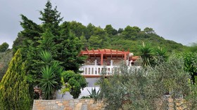 Anatoli Villa