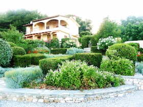Milia Bay Hotel & Apartments