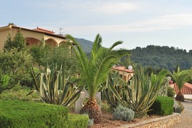 Milia Bay Hotel & Apartments
