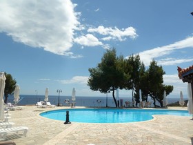 Milia Bay Hotel & Apartments