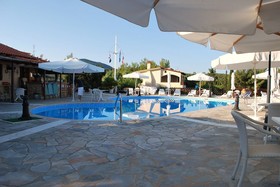 Milia Bay Hotel & Apartments