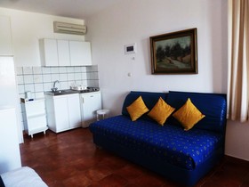 Milia Bay Hotel & Apartments
