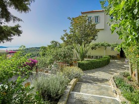 Konstantina Studios