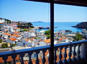 Angelos Suites