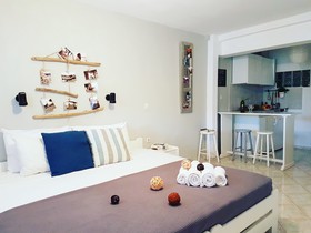 Angelos Suites