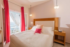 Ikion Hotel