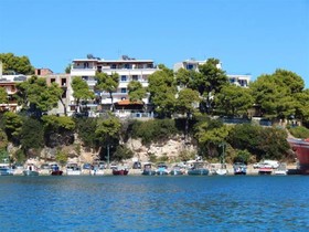 Kavos Hotel