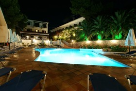 Paradise Hotel