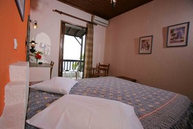 Paradise Hotel
