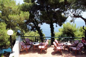 Paradise Hotel