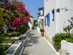 Lakki Village Family Beach Hotel