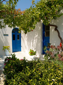 Lakki Village Family Beach Hotel