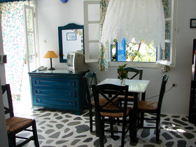 Lakki Village Family Beach Hotel