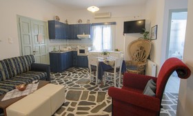 Evi's Studios Tholaria