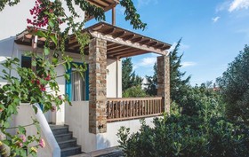 Andros Maisonettes