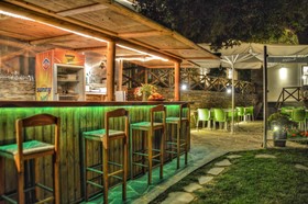 Iro Suites