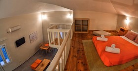 Iro Suites