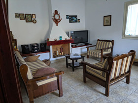Johns House For A Greek Summer