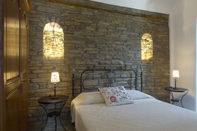 Seaside luxury villa by VillaRentalsgr