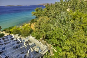 Aneroussa Beach Hotel