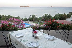 Andros Holiday Hotel