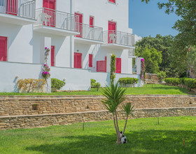 Ostria Hotel & Apartments